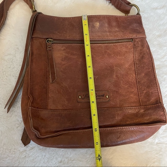 Lucky Brand Dixie Crossbody Bag Brown Distressed Leather Studded Handbag Purse - Picture 4 of 10